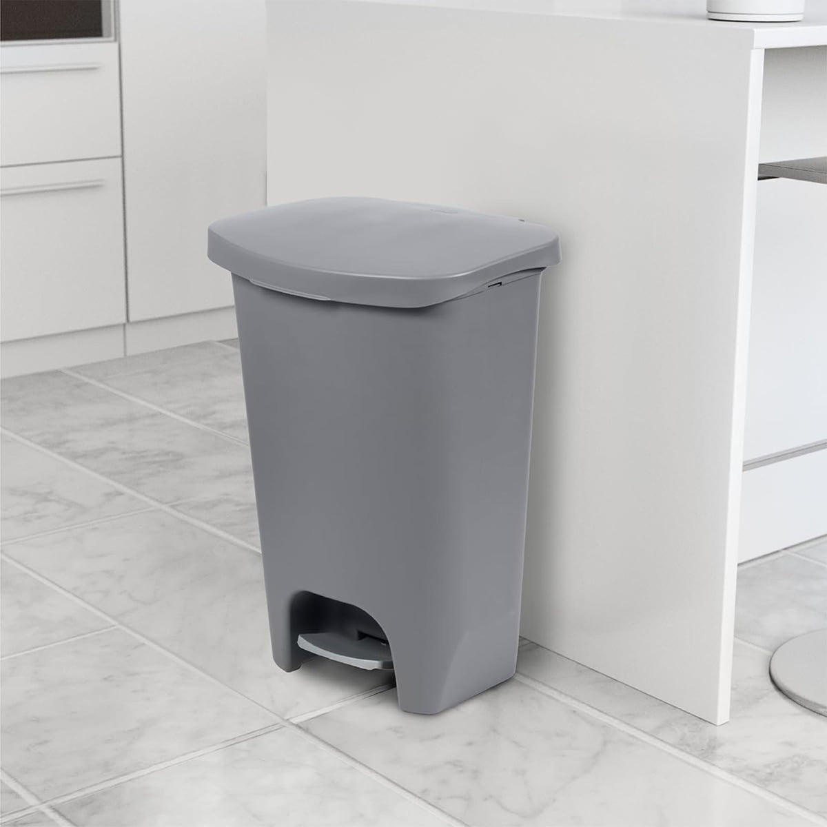 Glad Trash Can with Clorox Odor Protection | Plastic Bin, 13 Gal, Black