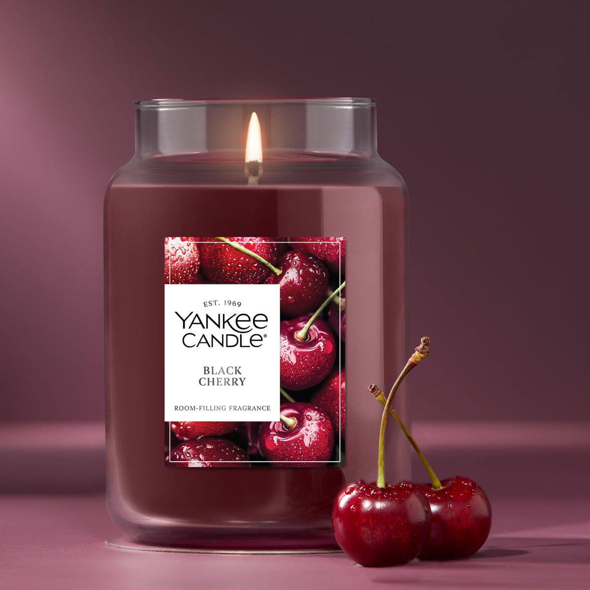 Yankee Candle Macintosh Scented Candle, 22oz Large Jar