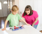 SNAP CIRCUITS Classic SC-300 STEM Electronics Kit, 300+ Projects, Ages 8+