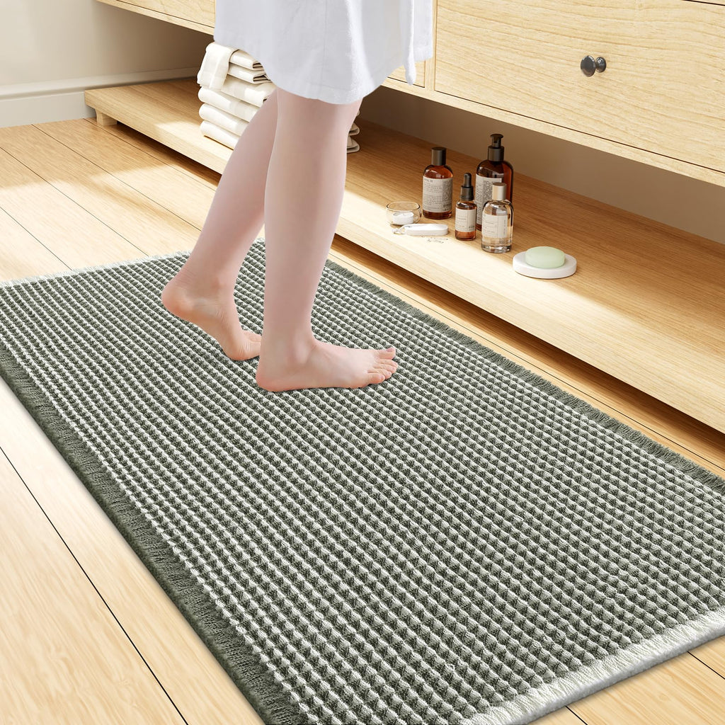 Smiry Waffle Bath Mat 24X16, Extra Soft Absorbent Bathroom Rugs, Black